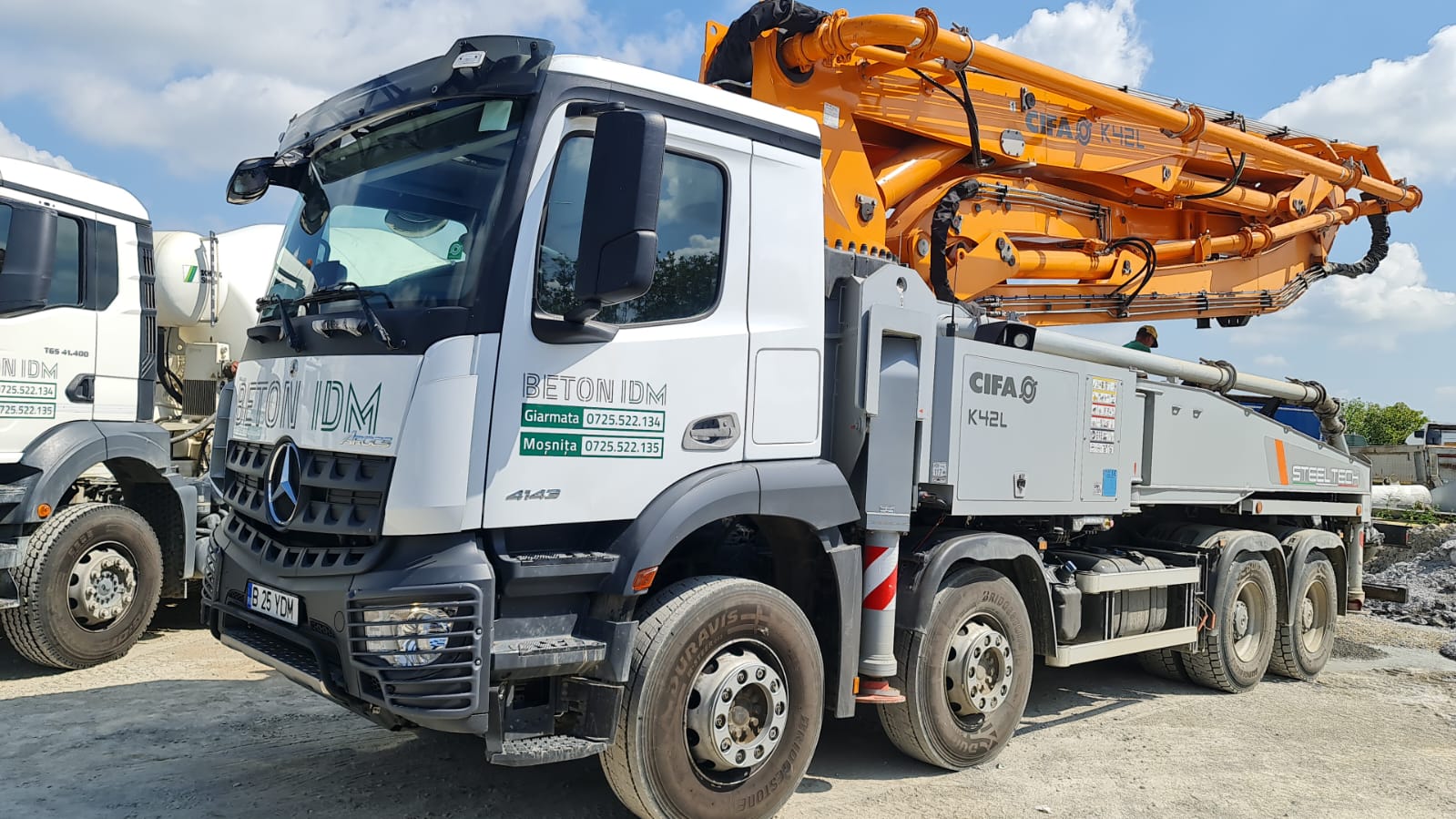 Inscriptionare pompa beton IDM6