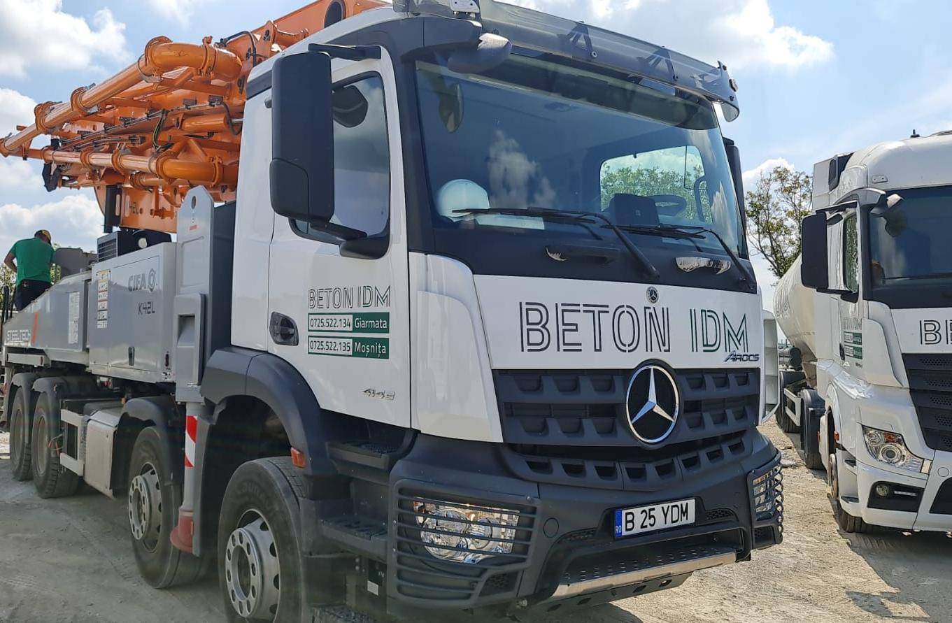 Inscriptionare pompa beton IDM7