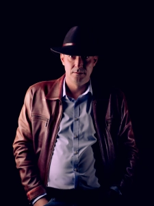 Pen-escu.ro - profile picture